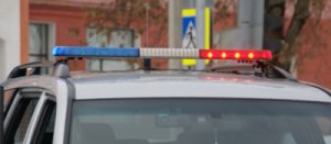 Новгородские автоинспекторы с применением табельного оружия задержали водителя, повторно управляющего автомобилем в состоянии опьянения